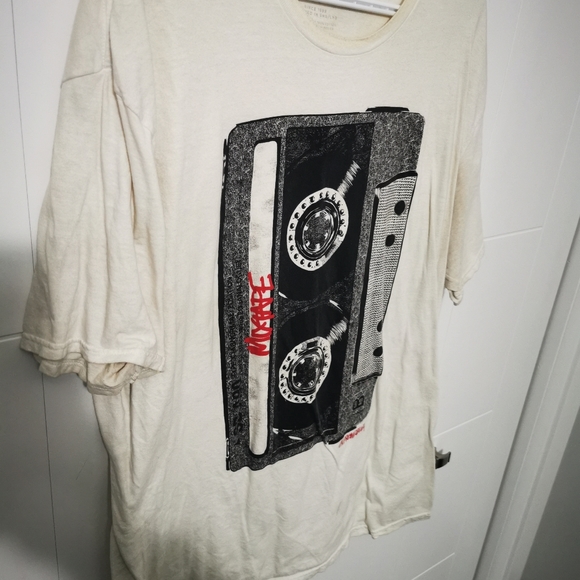 Supremebeing T-Shirt - Picture 4 of 12